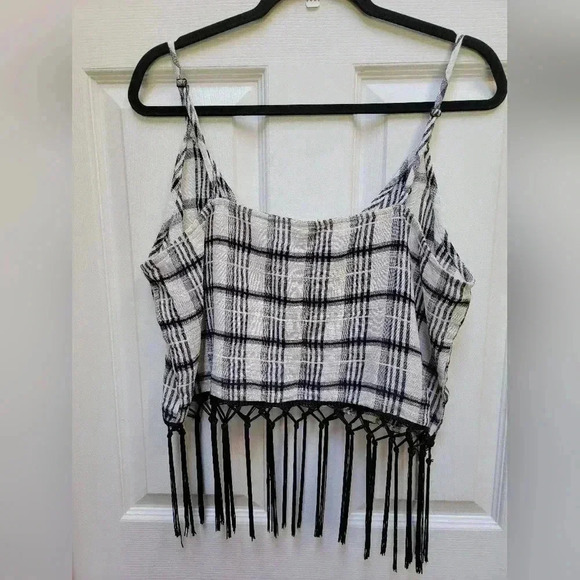 Shyanne Women's Plaid Floral Embroidered Fringe Cropped Tank Top Size Large - Picture 2 of 3